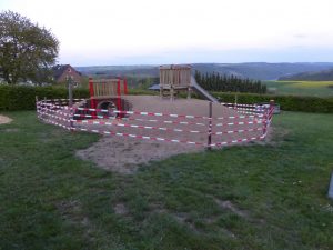 Spielplatzhuegel